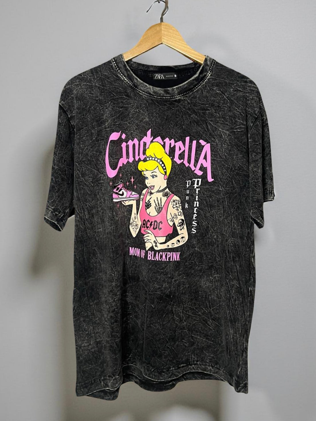 Cinderella acid washed shirt