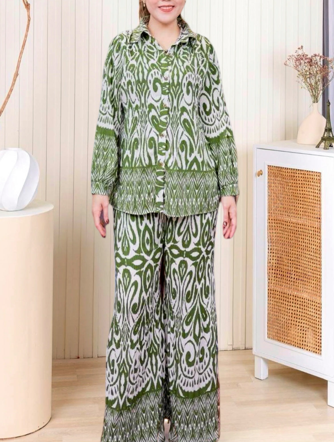 Pleated blouse & pants set