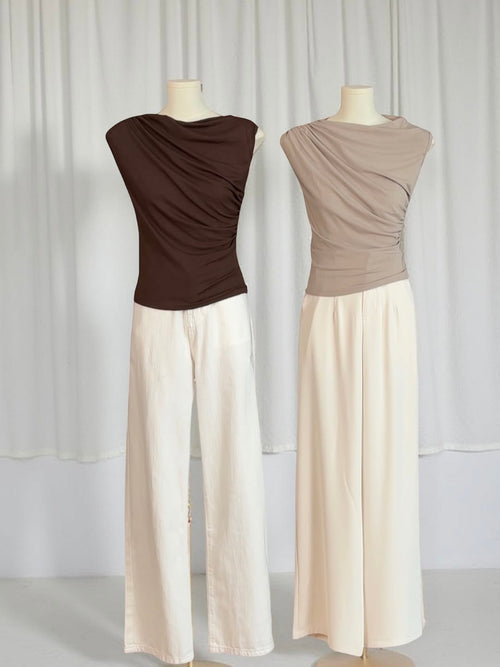 Asymmetric stretch top