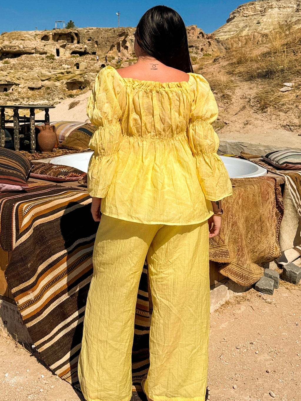 Long sleeve top and pants set